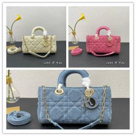 Picture of Dior Lady Handbags _SKUfw141272893fw